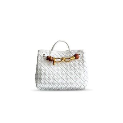 BOTTEGA VENETA SMALL ANDIAMO BAG 743568 (25*22*10.5cm) BOTTEGA VENETA SMALL ANDIAMO BAG 743568 (25*22*10.5cm)
